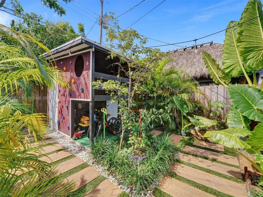 Property Image 18