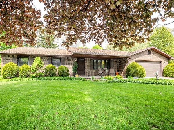 2876 Kim Street, St. Joseph, MI 49085
