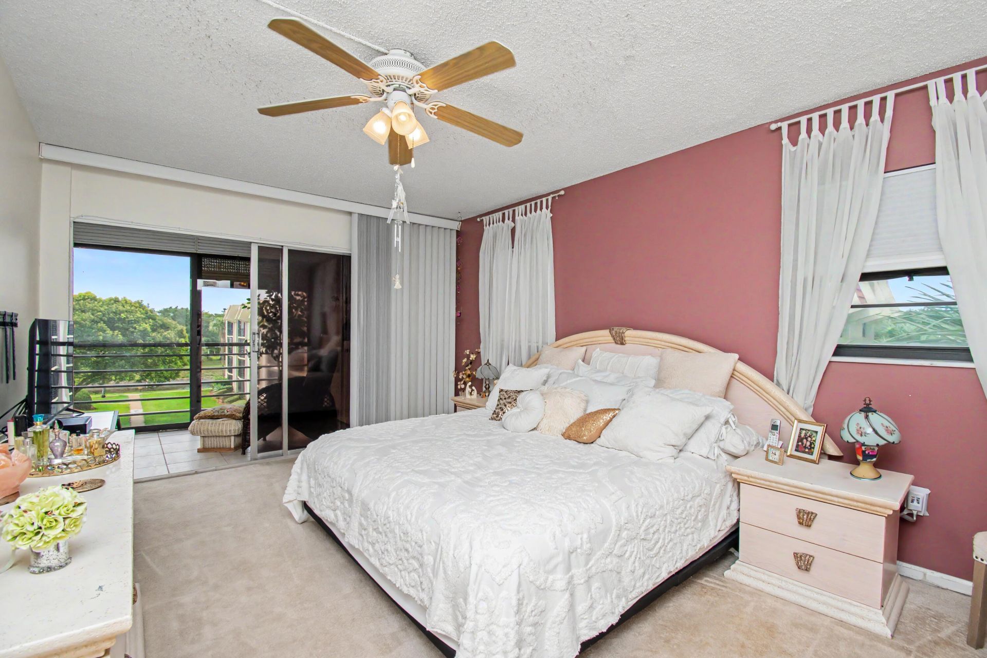 23370 N Carolwood Lane N, Unit 409, Boca Raton, FL 33428 Photo