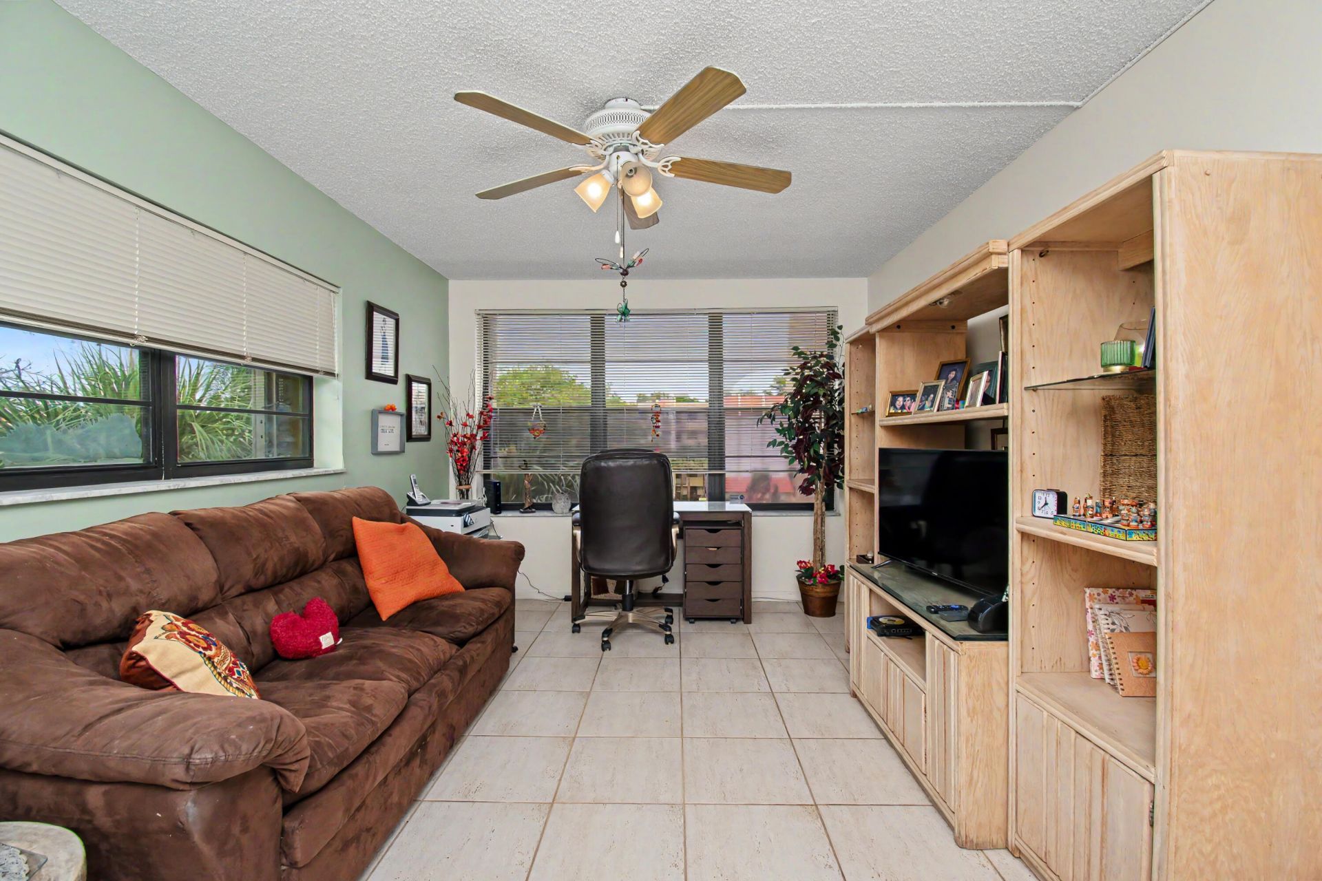 23370 N Carolwood Lane N, Unit 409, Boca Raton, FL 33428 Photo