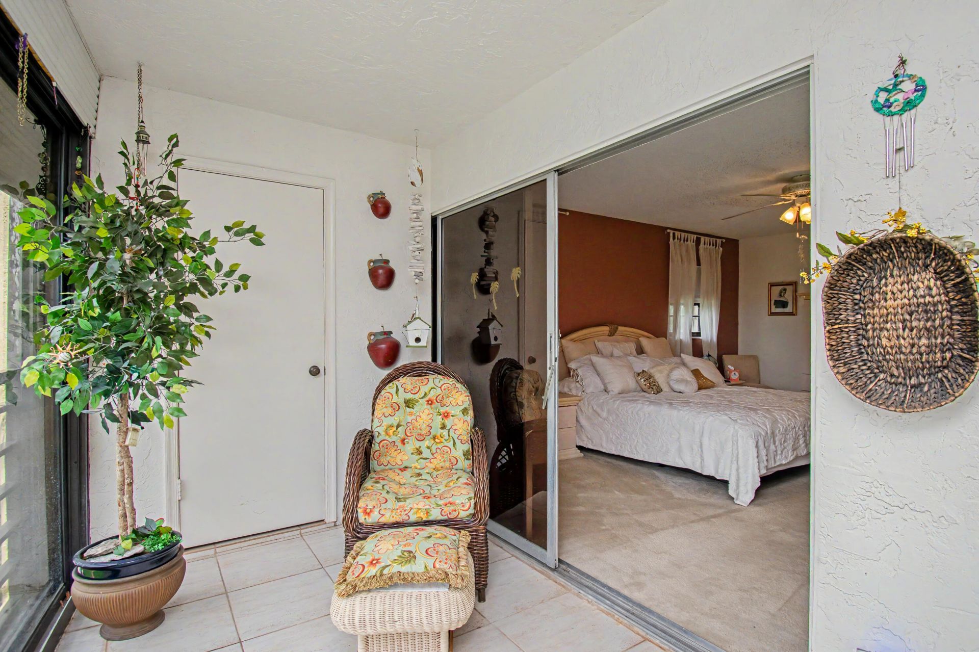 23370 N Carolwood Lane N, Unit 409, Boca Raton, FL 33428 Photo