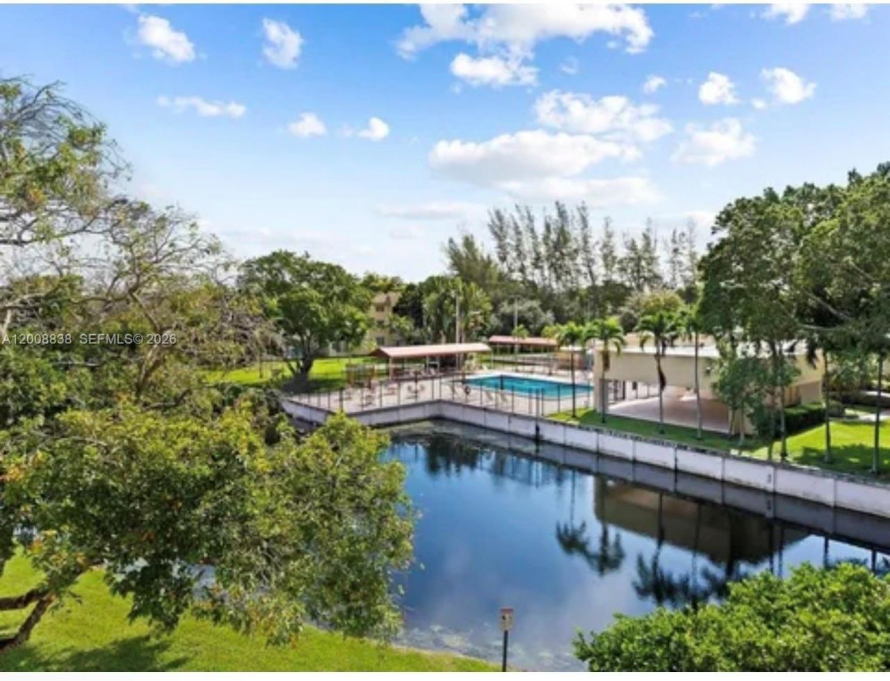5860 NW 64th Ave , Unit 106, Tamarac, FL 33319 Photo