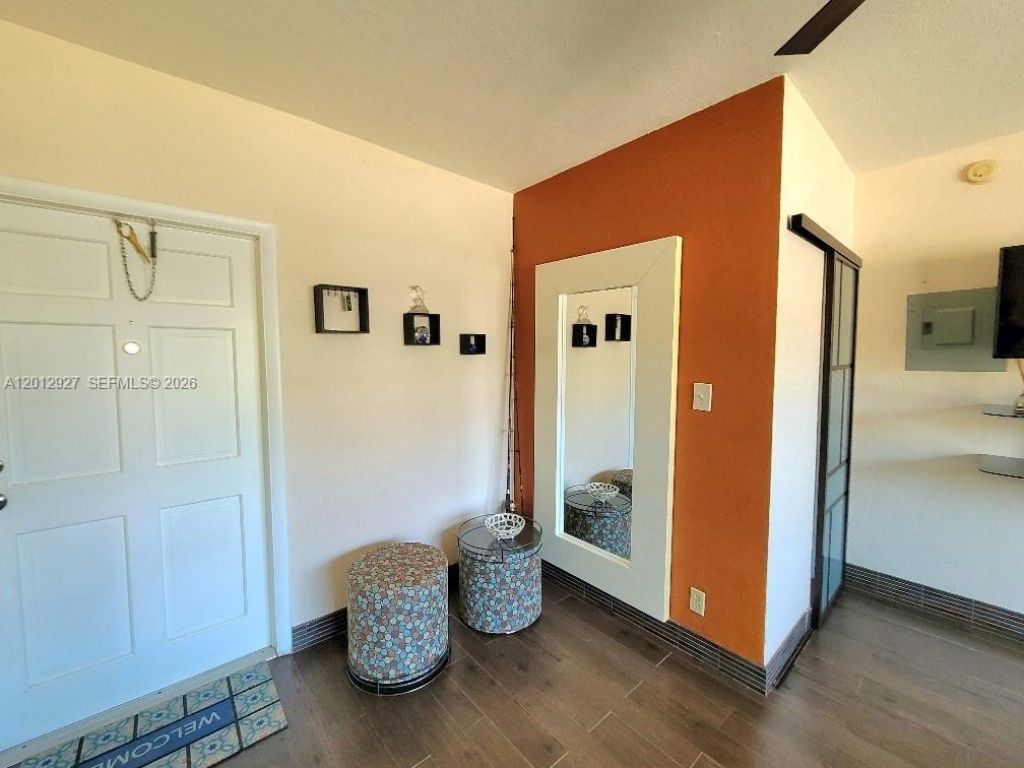 322 Harding St , Unit B101, Hollywood, FL 33019 Photo