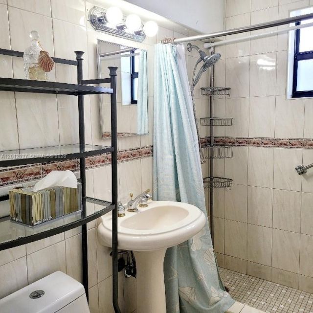 322 Harding St , Unit B101, Hollywood, FL 33019 Photo
