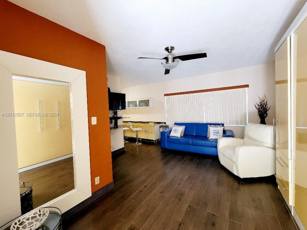322 Harding St , Unit B101, Hollywood, FL 33019 Photo