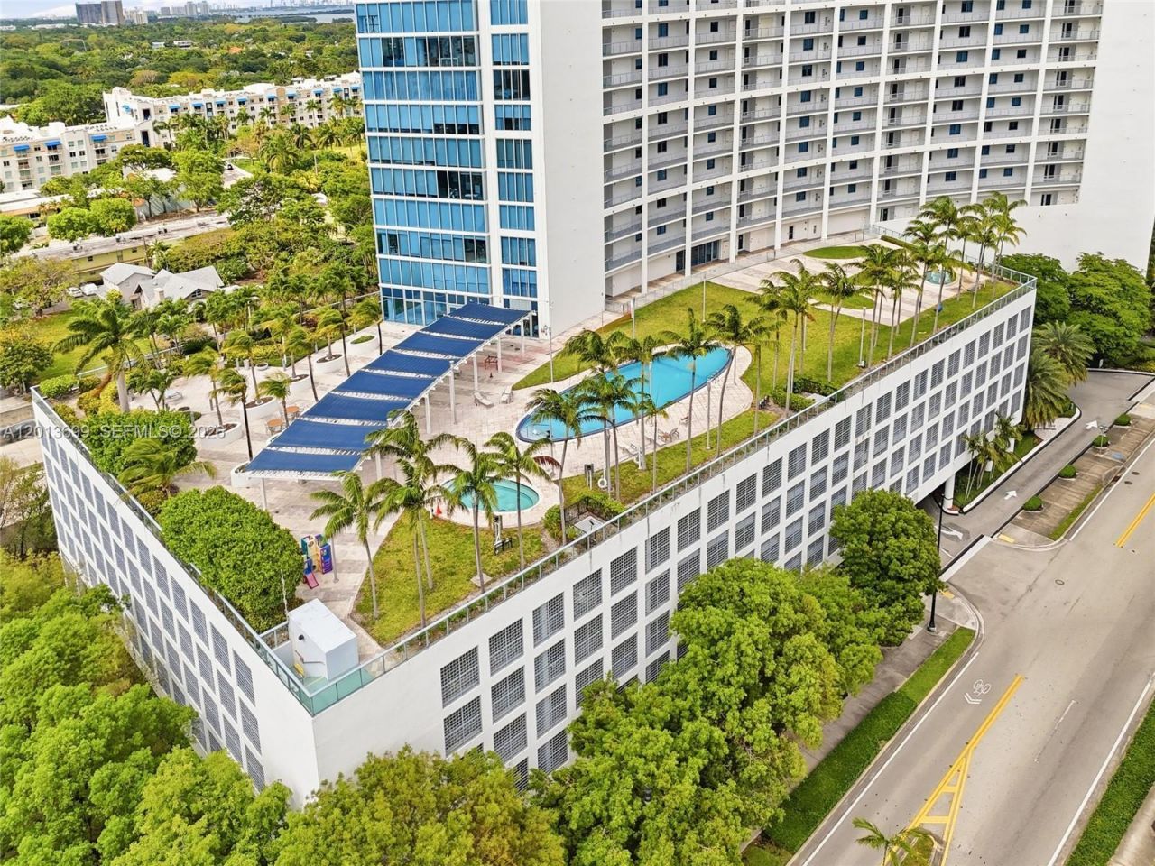 601 NE 36th St, Unit 2707, Miami, FL 33137 Photo