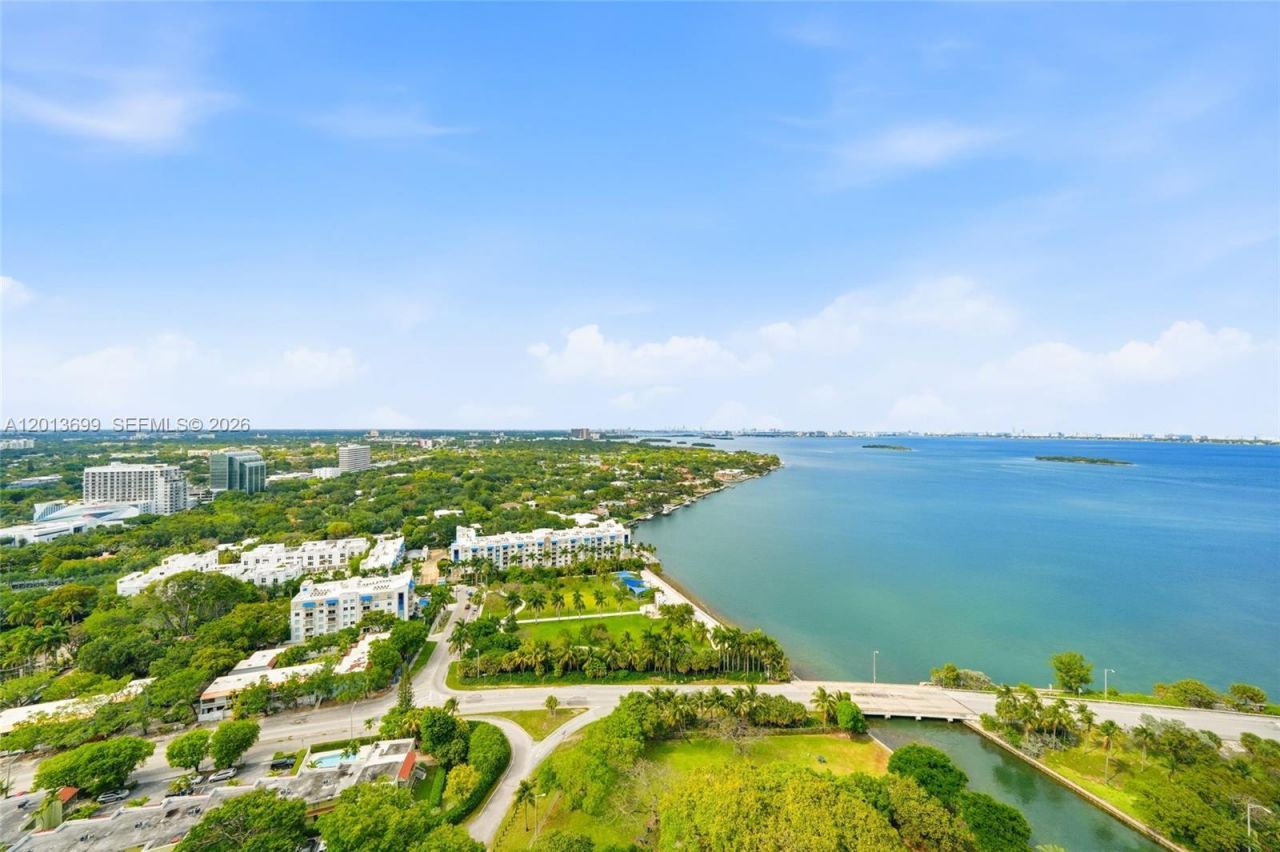 601 NE 36th St, Unit 2707, Miami, FL 33137 Photo