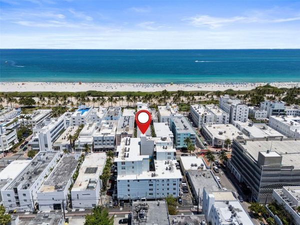 720 Collins Ave, Unit 204, Miami Beach, FL 33139