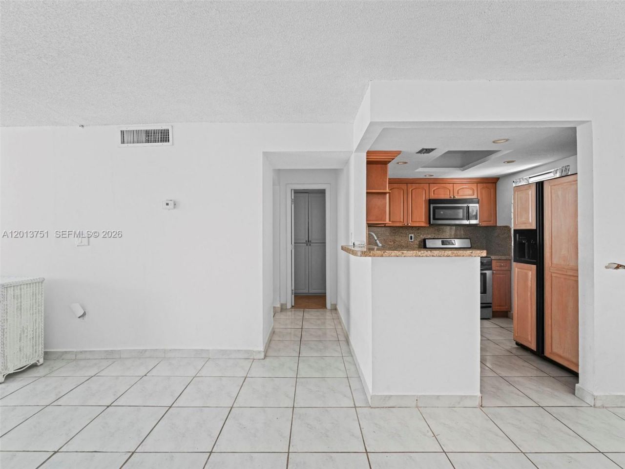 720 Collins Ave, Unit 204, Miami Beach, FL 33139 Photo