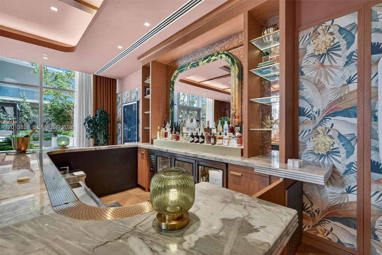 77 SE 5th Street, Unit 1908, Miami, FL 33131 Photo