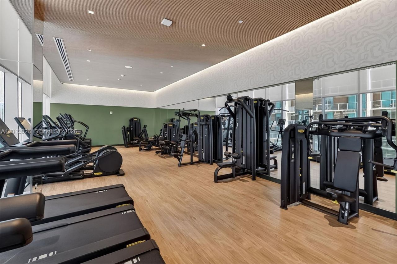 77 SE 5th Street, Unit 1908, Miami, FL 33131 Photo