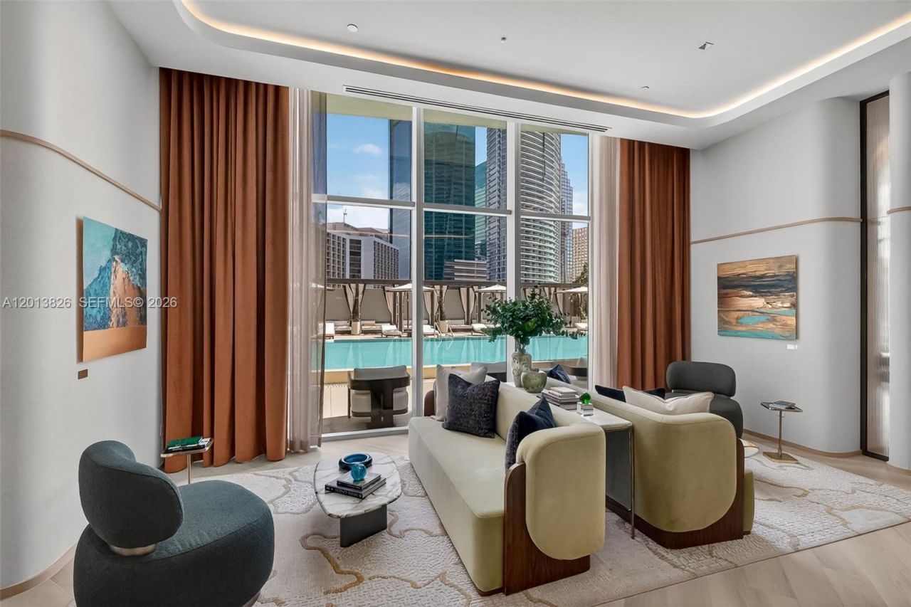 77 SE 5th Street, Unit 1908, Miami, FL 33131 Photo