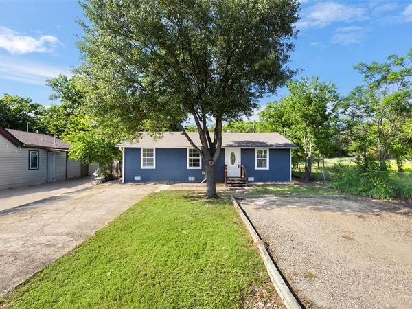 215 E 3rd Street, Ferris, TX 75125