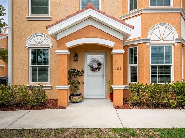 1848 Concordia Lake CIR , Unit 901, CAPE CORAL, FL 33909