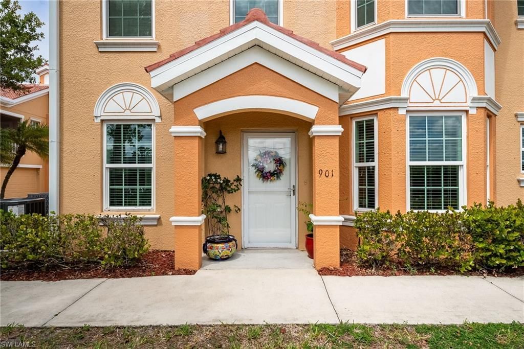 1848 Concordia Lake Cir, Unit 901, Cape Coral, FL 33909 Photo