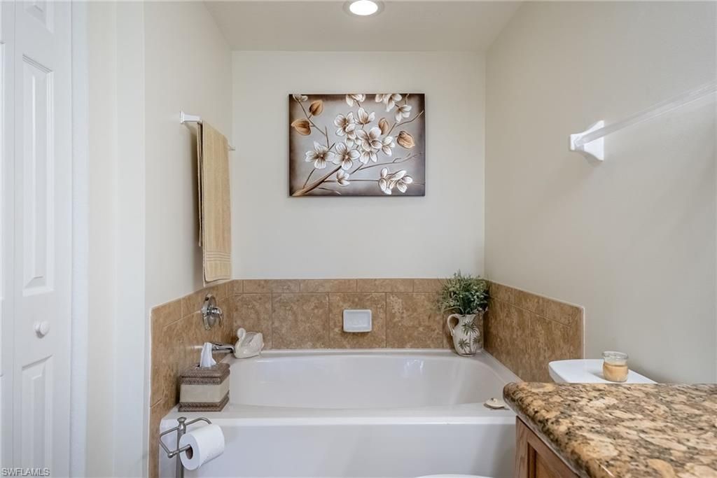 1848 Concordia Lake Cir , Unit 901, Cape Coral, FL 33909 Photo