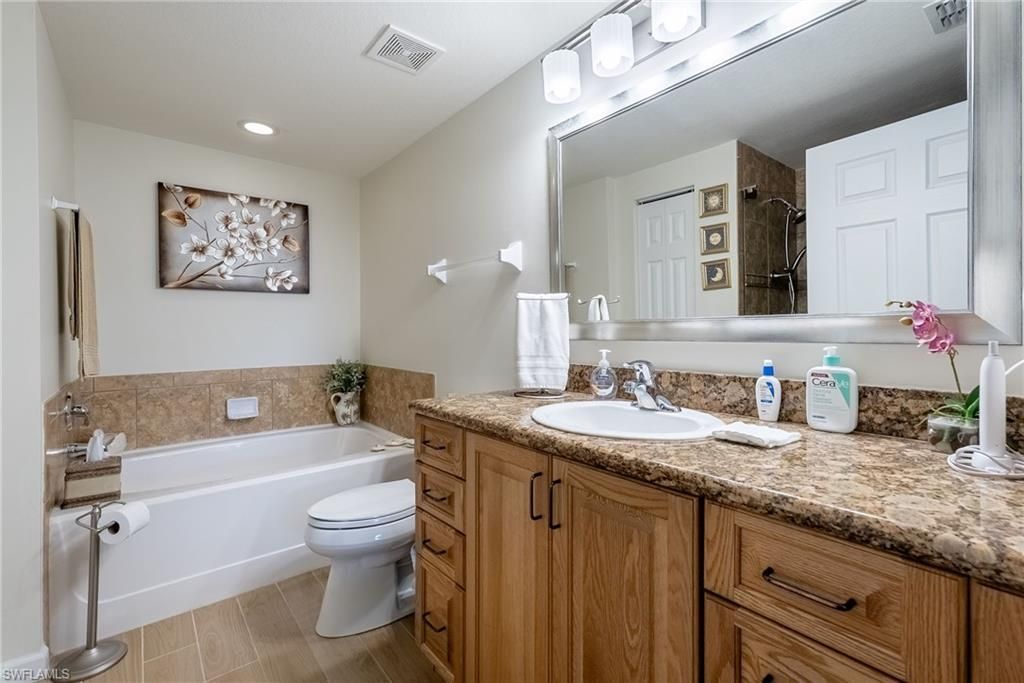 1848 Concordia Lake Cir , Unit 901, Cape Coral, FL 33909 Photo