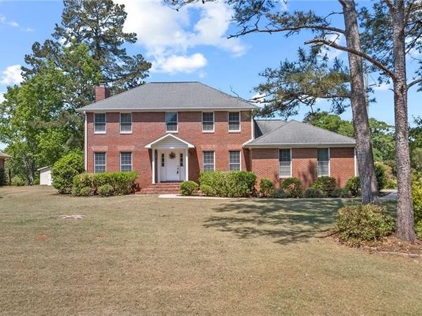 108 Kennesaw Drive, Thomaston, GA 30286