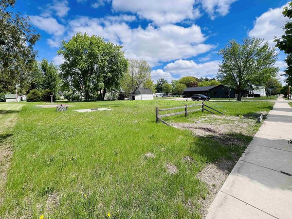 601 Exchange Street, Blue River, WI 53518