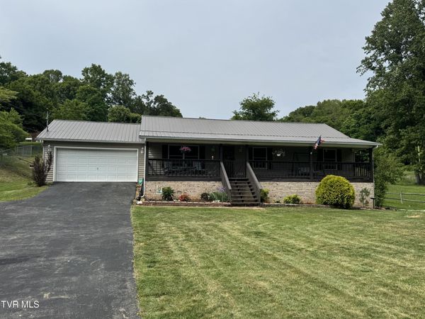 727 Fleetwood Avenue, Church Hill, TN 37642