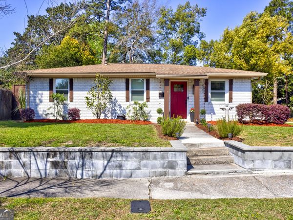 521 Atkinson Avenue, Savannah, GA 31404