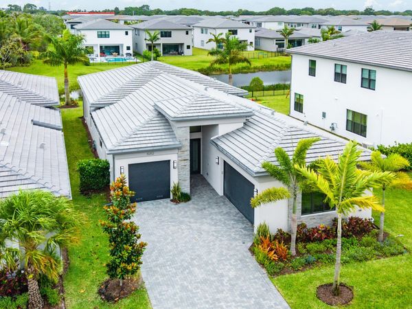 8252 Crystal Downs Avenue, Boca Raton, FL 33434