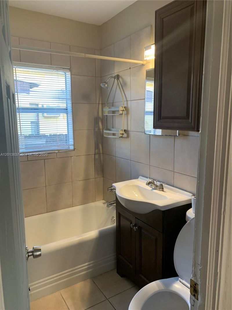 1806 Funston St, Unit 1, Hollywood, FL 33020 Photo