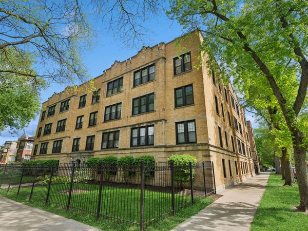 6969 N Wolcott Avenue , Unit A1, Chicago, IL 60626