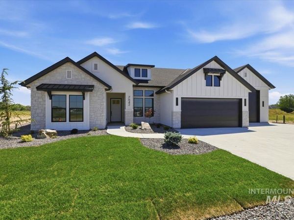 7642 Newcastle, Nampa, ID 83687