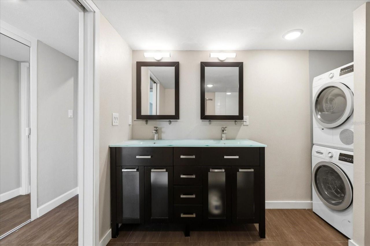 7200 Sunshine Skyway Lane S, Unit 16G, Saint Petersburg, FL 33711 Photo