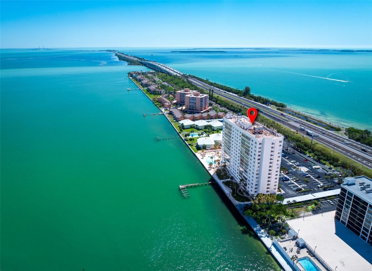7200 Sunshine Skyway Lane S, Unit 16G, Saint Petersburg, FL 33711 Photo