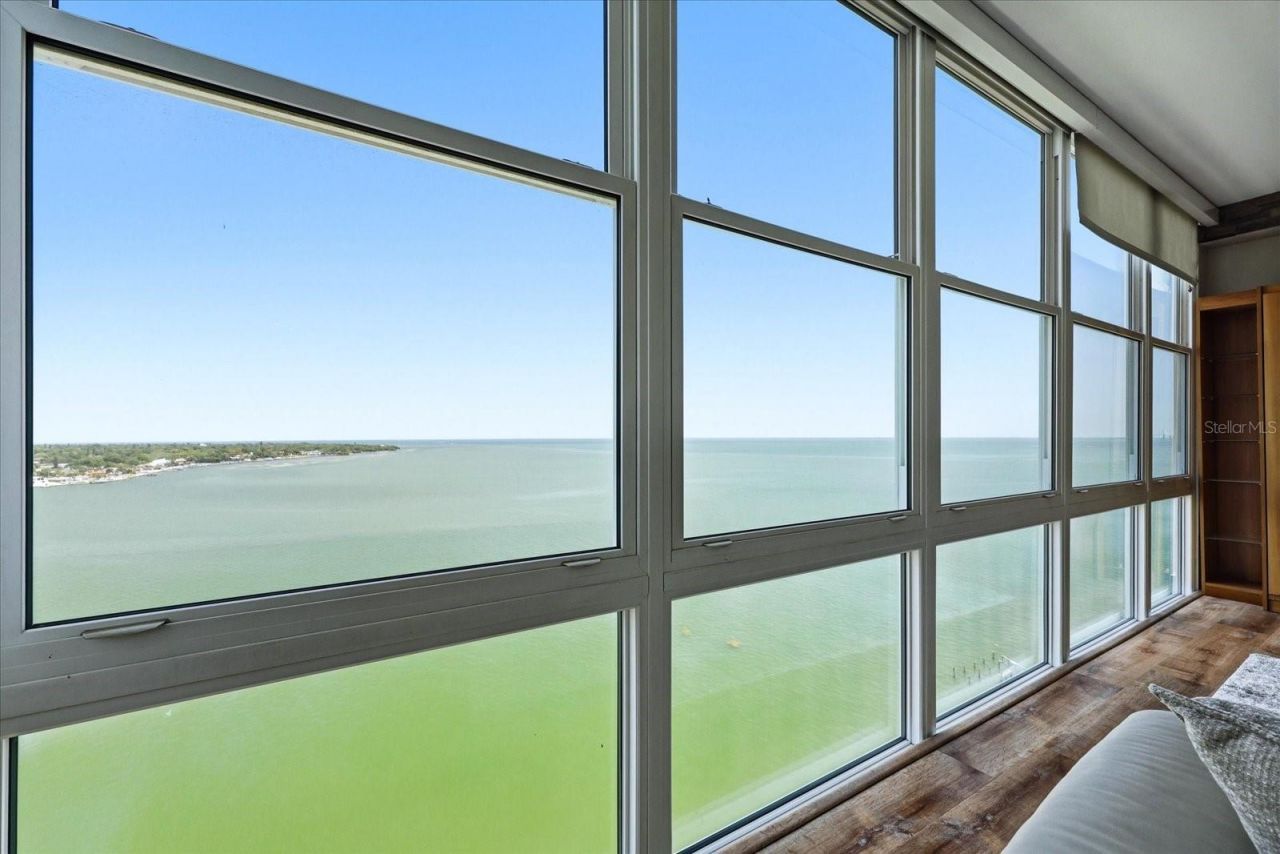 7200 Sunshine Skyway Lane S, Unit 16G, Saint Petersburg, FL 33711 Photo