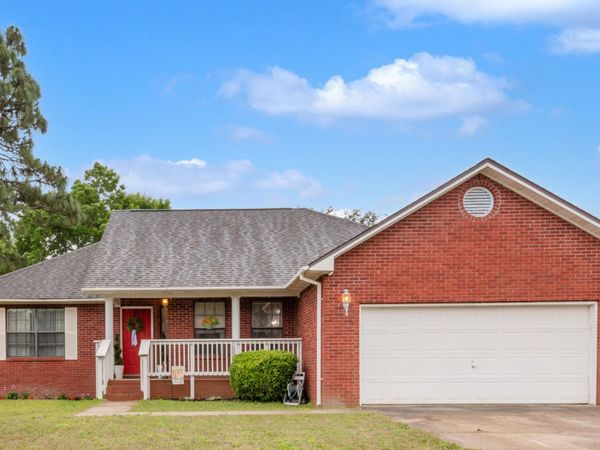 6453 Garden Drive, Gulf Breeze, FL 32563
