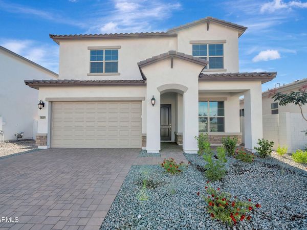 36320 N GRAPEVINE Drive, San Tan Valley, AZ 85140