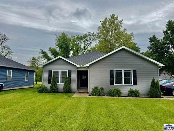 7615 E Wabash Avenue, Terre Haute, IN 47803