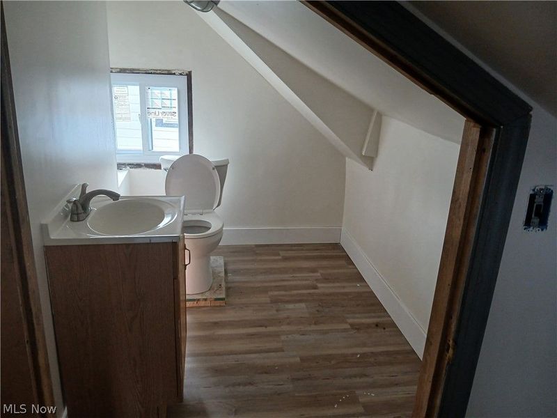 15409 Parkgrove Avenue, Cleveland, OH 44110 Photo 11