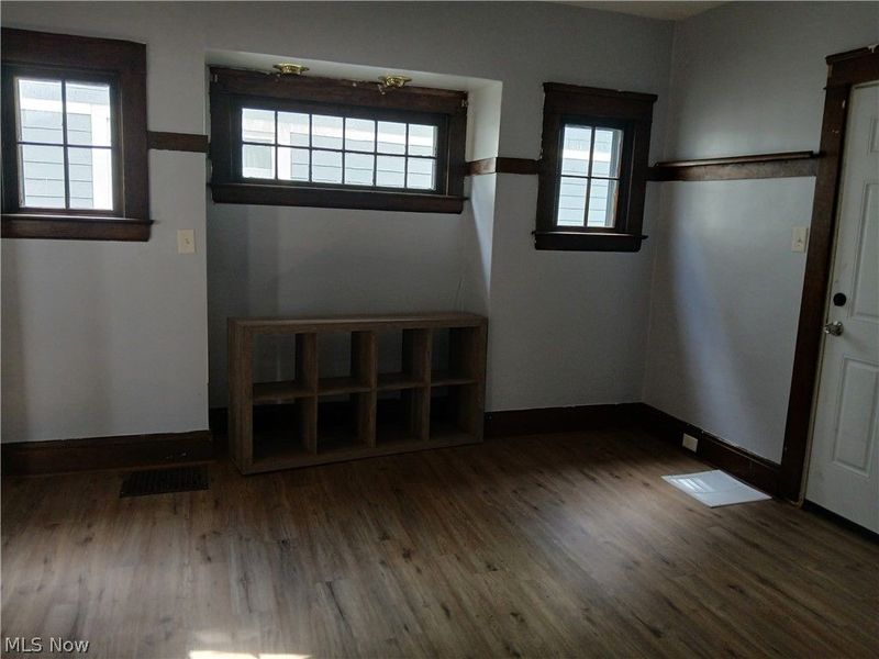 15409 Parkgrove Avenue, Cleveland, OH 44110 Photo 6