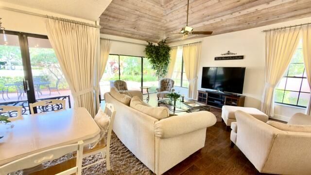 714 Deer Creek Via Genova, Deerfield Beach, FL 33442 Photo