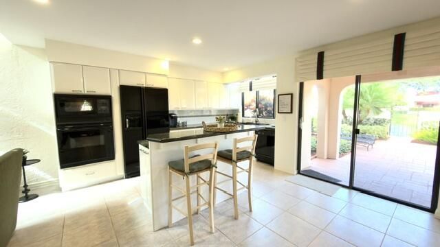 714 Deer Creek Via Genova, Deerfield Beach, FL 33442 Photo