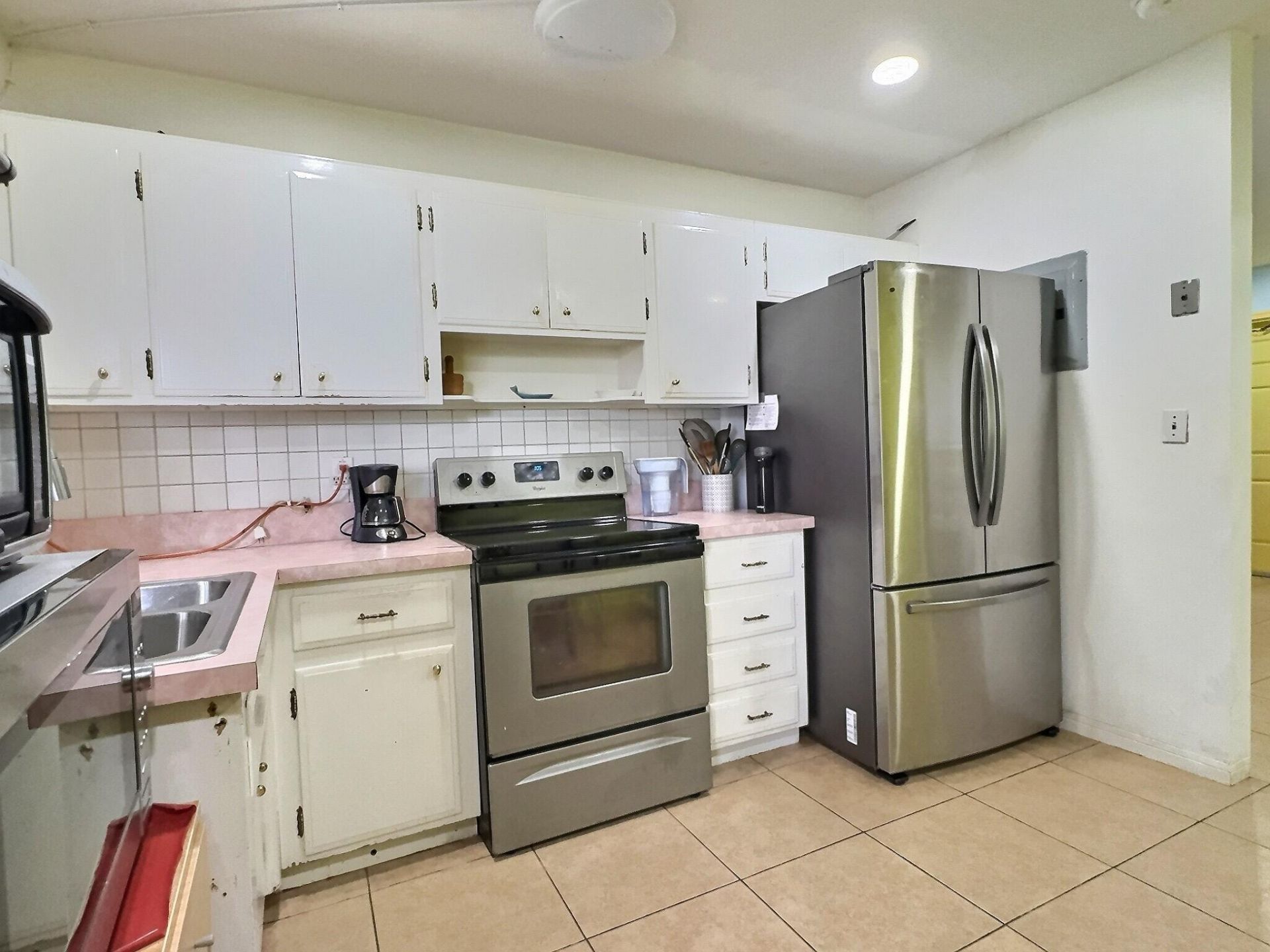 4570 NW 16th Terrace, Tamarac, FL 33309 Photo