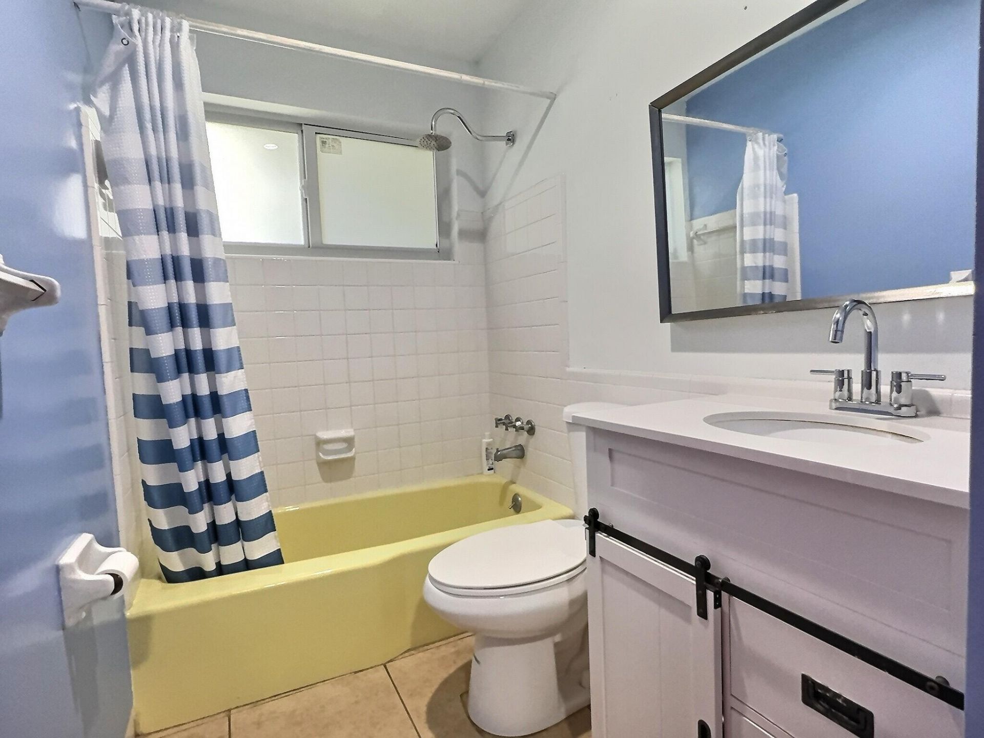 4570 NW 16th Terrace, Tamarac, FL 33309 Photo
