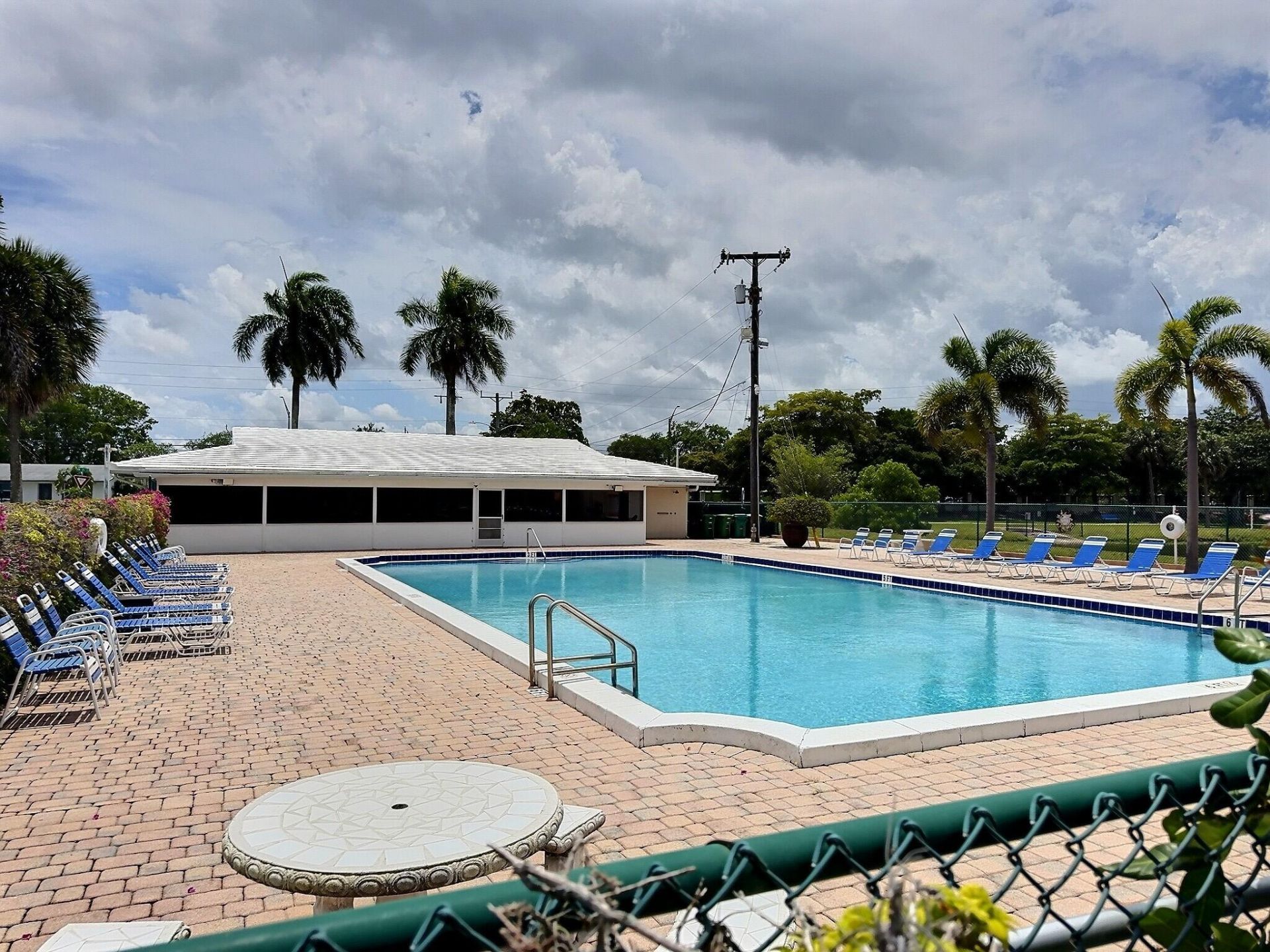 4570 NW 16th Terrace, Tamarac, FL 33309 Photo
