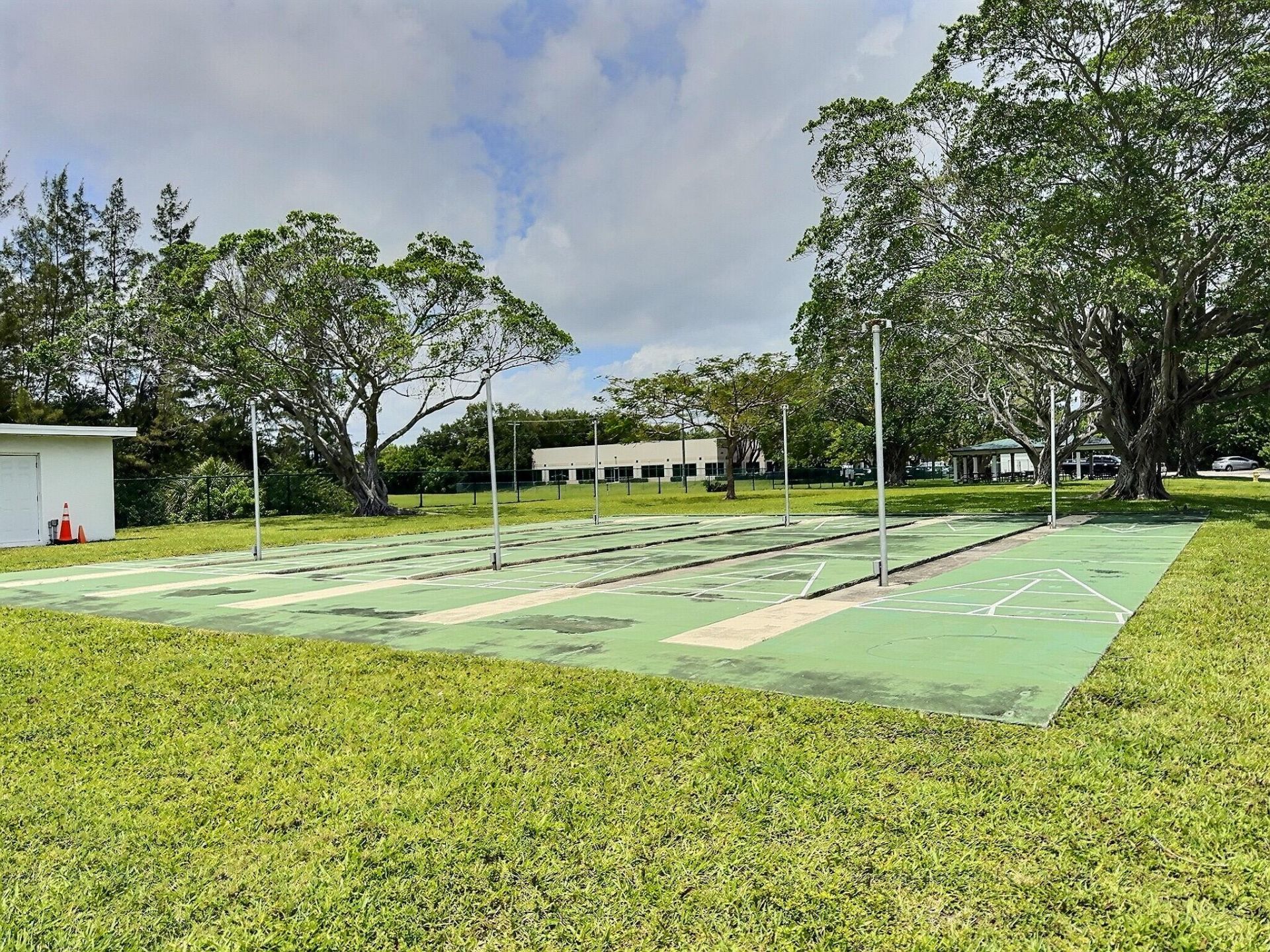4570 NW 16th Terrace, Tamarac, FL 33309 Photo
