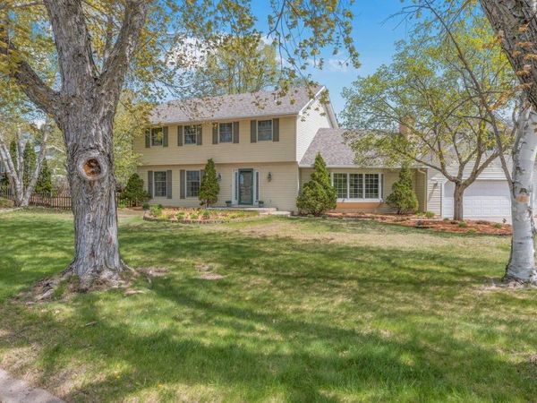 2805 Alvarado Lane N, Plymouth, MN 55447
