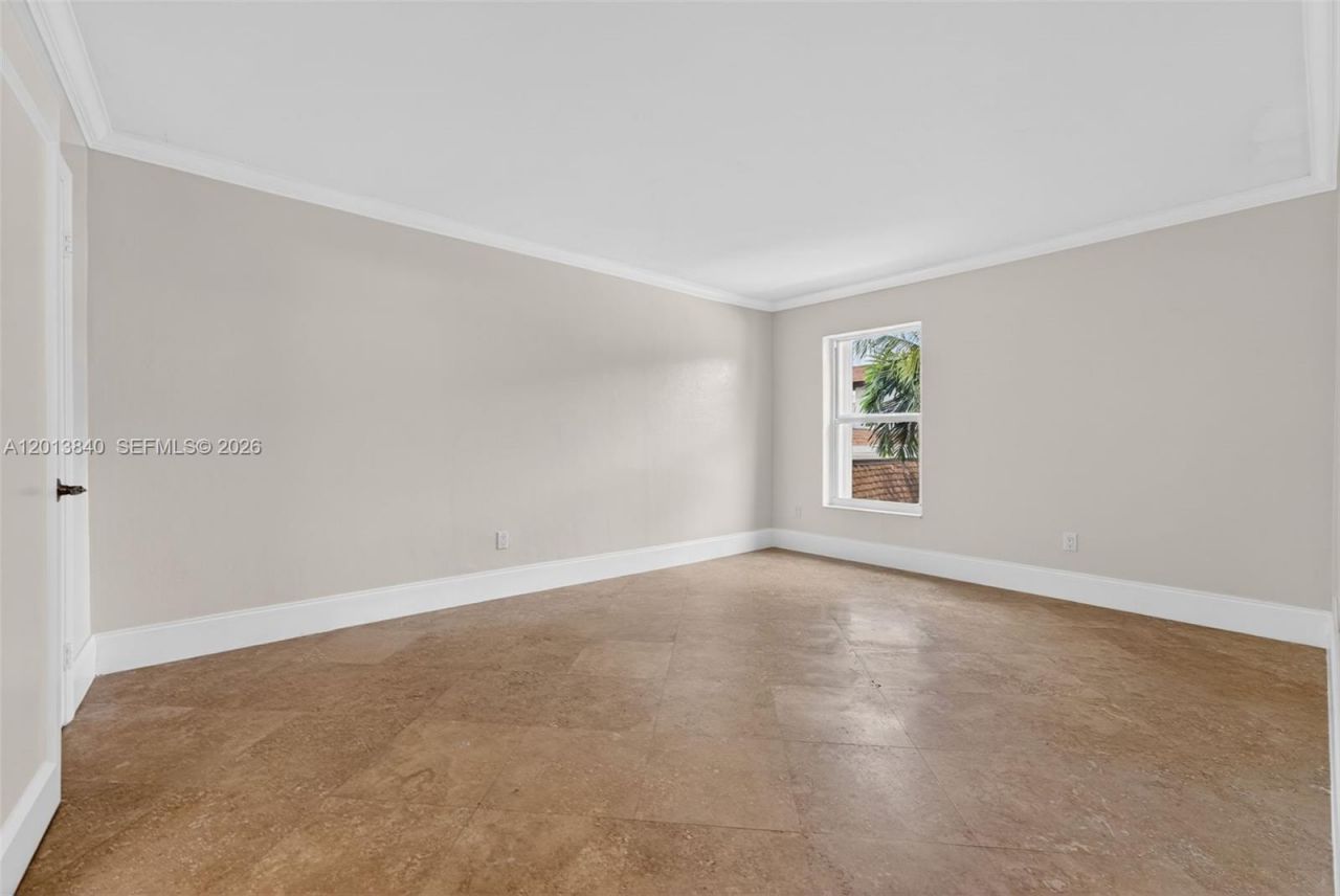 7477 SW 82nd St, Unit C213, Miami, FL 33143 Photo