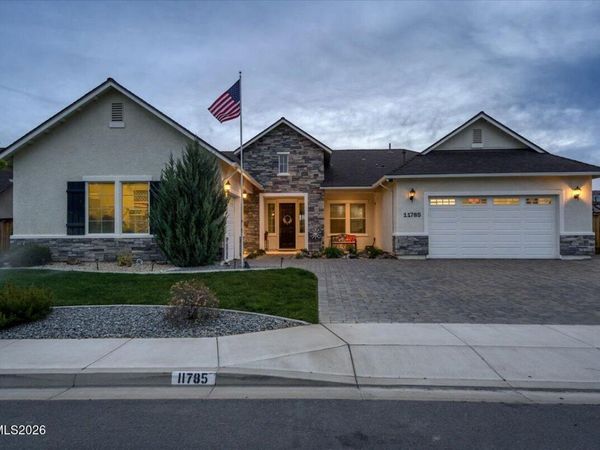 11785 Valley Crest Drive, Sparks, NV 89441