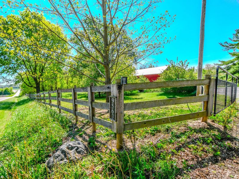9563 Ward Road, Saint Paris, OH 43072 Photo 2