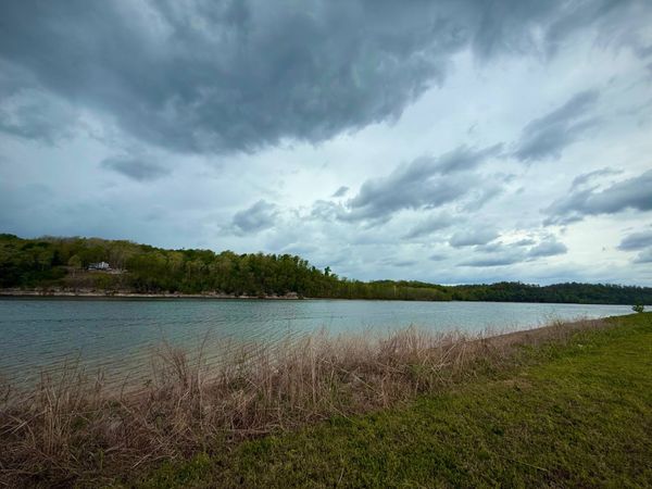 2227 Hardin Bottom River Rd , Clifton, TN 38425