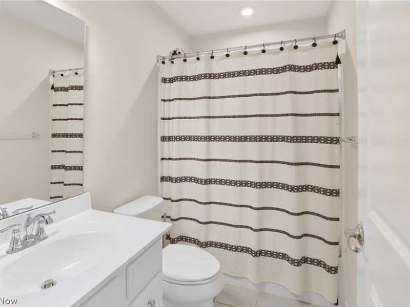 3241 Boettler Street NE, Canton, OH 44721 Photo 28