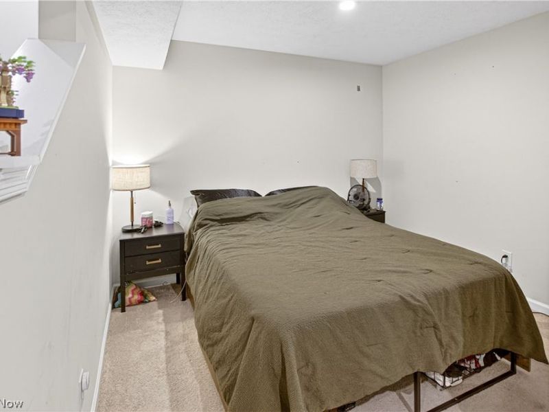 3241 Boettler Street NE, Canton, OH 44721 Photo 36